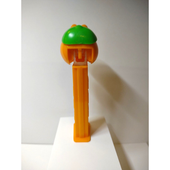Pez Garfield Cat Candy Container Vintage China Cartoon Retro Unused Green Hat - Picture 3 of 5